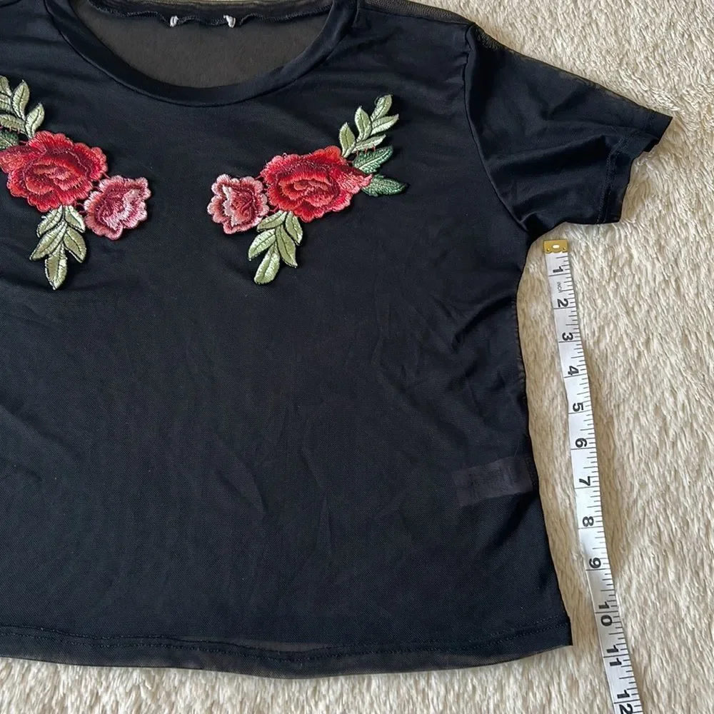 Black mesh rose embroidered shirt size small - Picture 13 of 16
